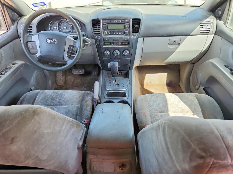 Photo 8 from auction – 2008 KIA SORENTO with VIN KNDJD735185830039