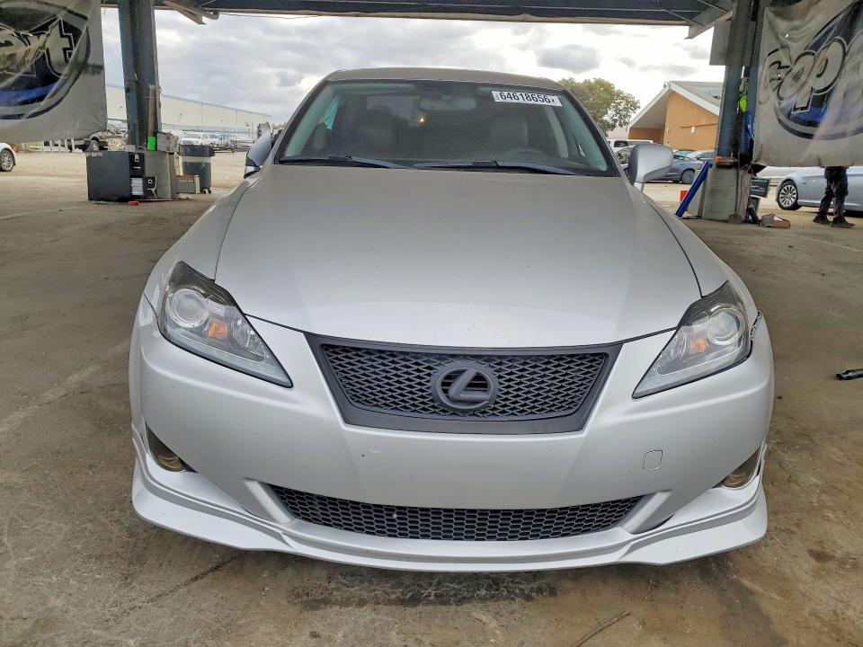 Photo 5 from auction – 2007 LEXUS IS with VIN JTHBE262075015771