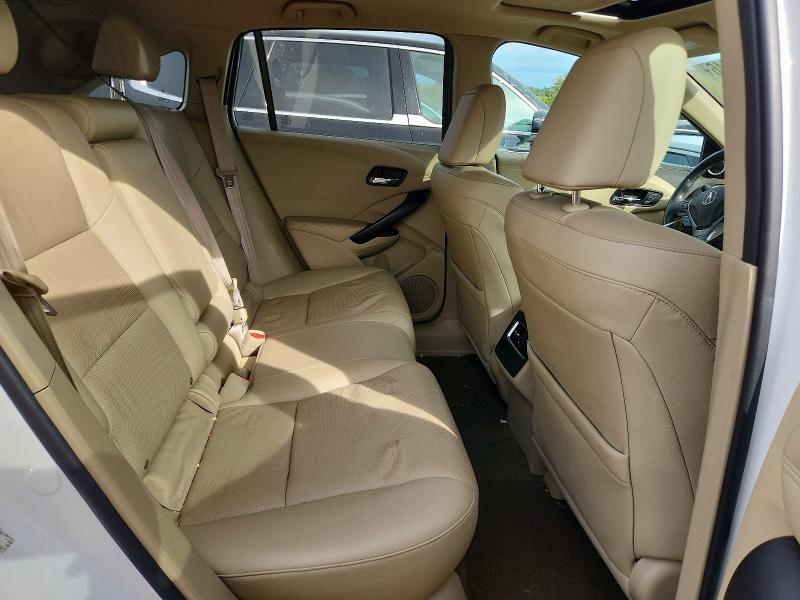 Снимка 10 от търг – 2016 ACURA RDX с VIN 5J8TB4H52GL013616