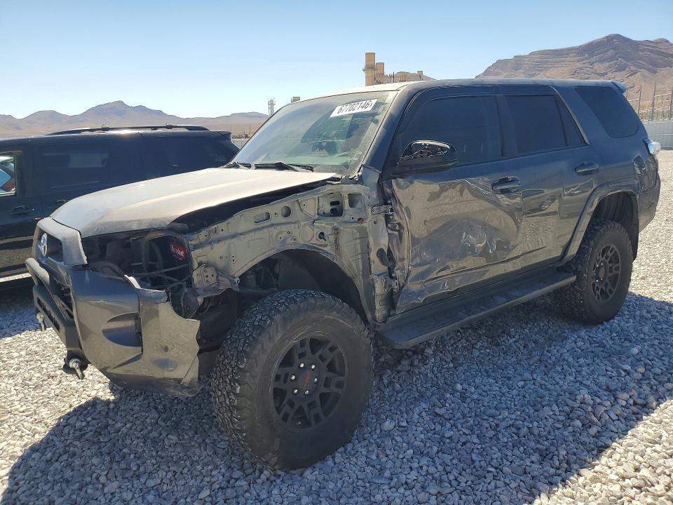 2016 TOYOTA 4RUNNER - Търг №67702146