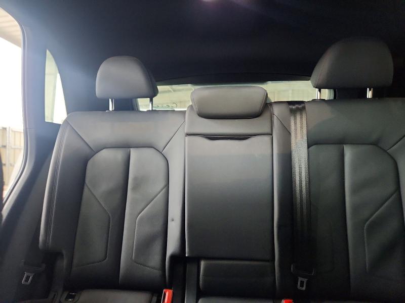 Photo 10 from auction – 2020 AUDI Q3 with VIN WA1AECF38L1027710
