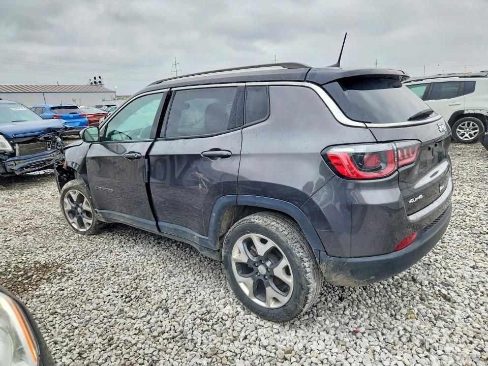 Снимка 2 от търг – 2019 JEEP COMPASS с VIN 3C4NJDCB7KT729626
