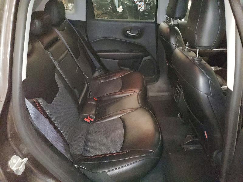 Foto 11 de la subasta – 2019 JEEP COMPASS con VIN 3C4NJDDBXKT668836