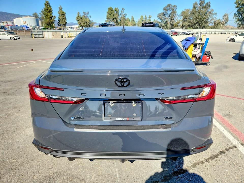 Foto 6 de la subasta – 2025 TOYOTA CAMRY con VIN 4T1DAACK5SU556846