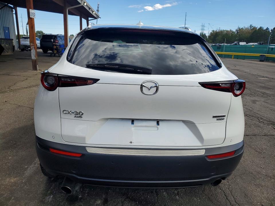 Photo 6 from auction – 2021 MAZDA CX-30 with VIN 3MVDMBEY1MM241468