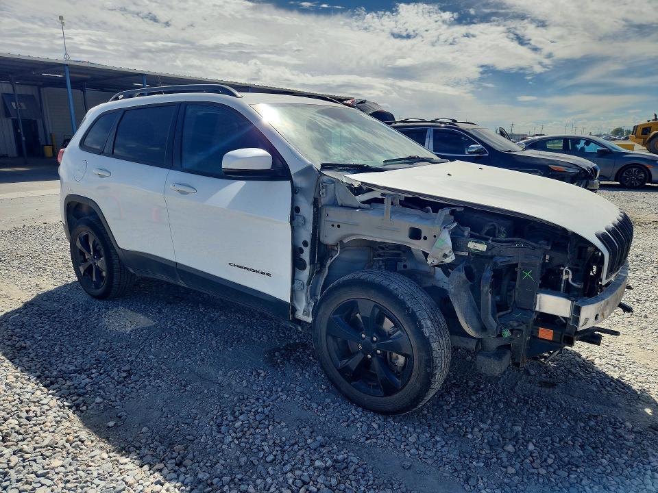 صورة رقم 4 من المزاد - 2017 JEEP CHEROKEE مع VIN 1C4PJMDS3HW525190