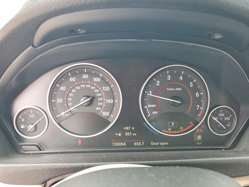 Photo 9 from auction – 2017 BMW 330 with VIN WBA8B9G32HNU55607