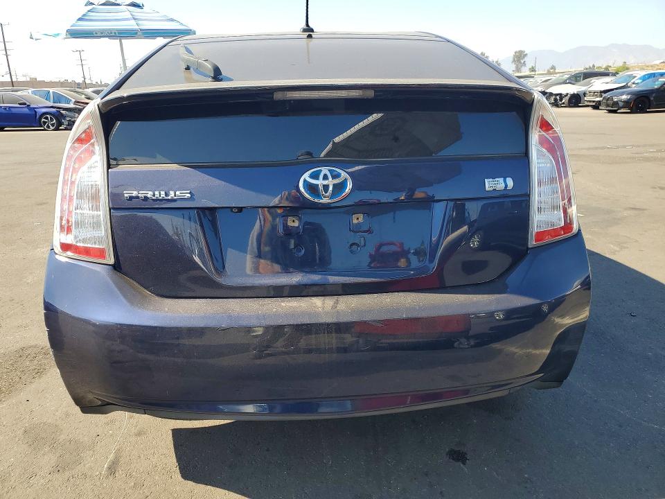 Photo 6 from auction – 2012 TOYOTA PRIUS with VIN JTDKN3DU5C1580840