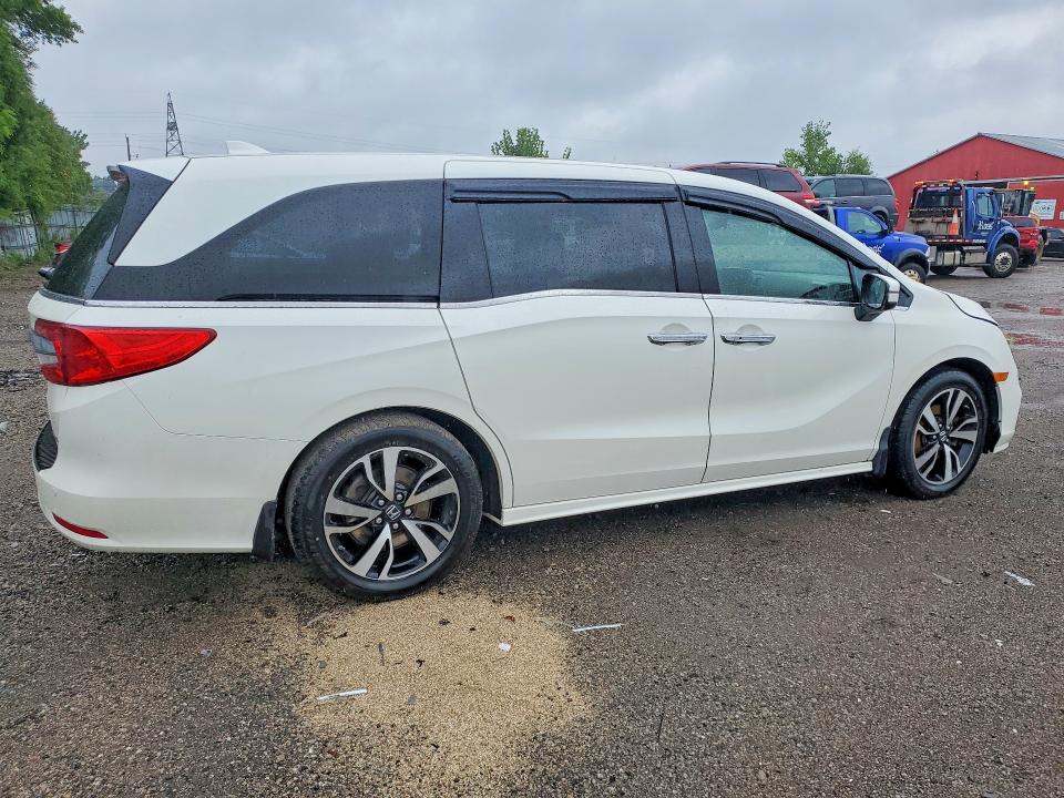 Снимка 3 от търг – 2018 HONDA ODYSSEY с VIN 5FNRL6H80JB506927