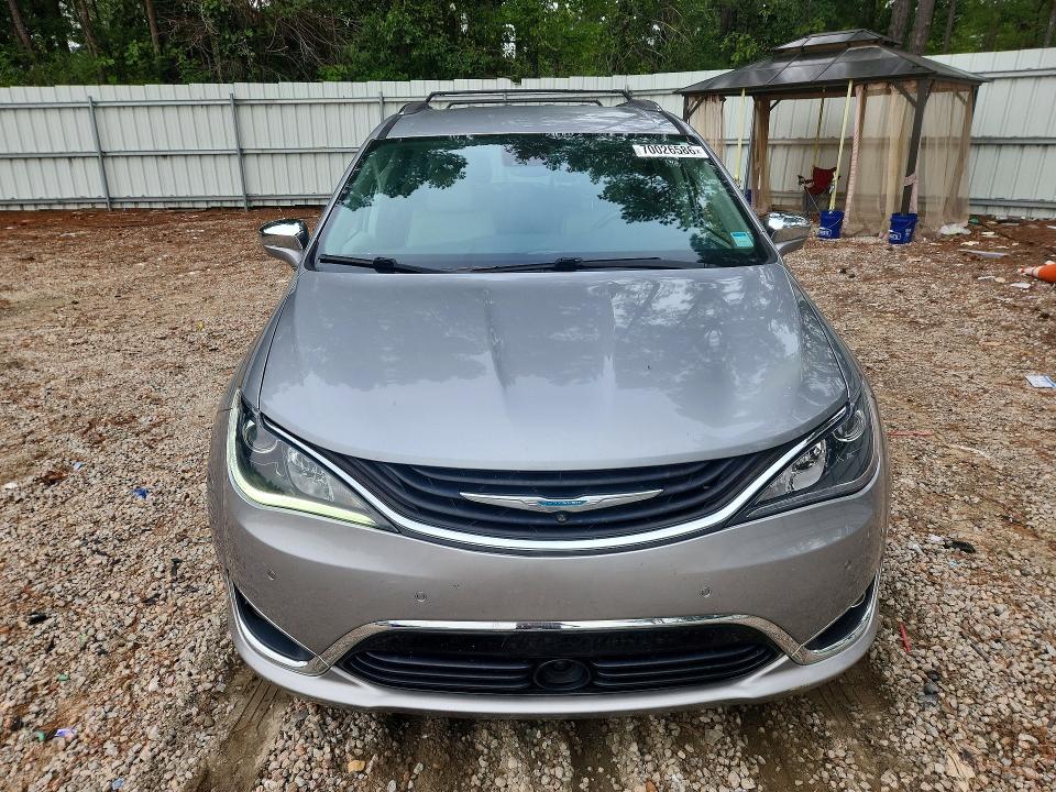 Photo 5 from auction – 2018 CHRYSLER PACIFICA with VIN 2C4RC1N71JR144867