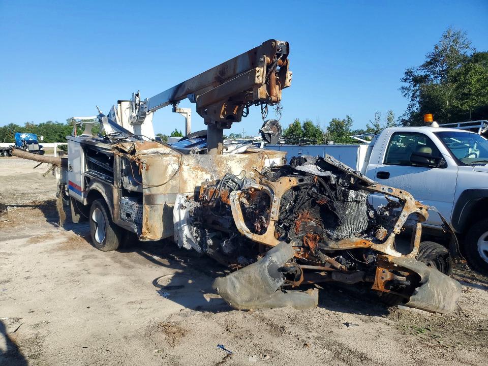 Фото 4 с аукциона – 2024 FORD F450 с VIN 1FDUF4GN5RDA35188