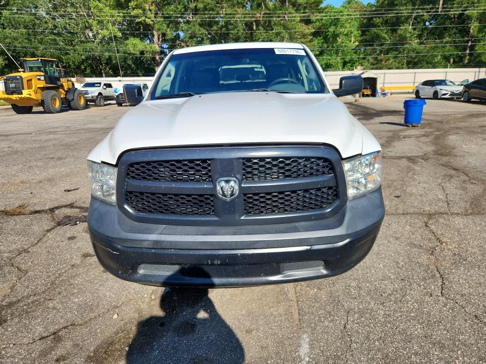 Photo 5 from auction – 2016 RAM 1500 with VIN 3C6RR6KTXGG293183
