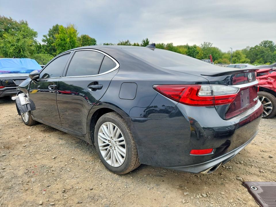 Photo 2 from auction – 2017 LEXUS ES with VIN 58ABK1GG5HU046251
