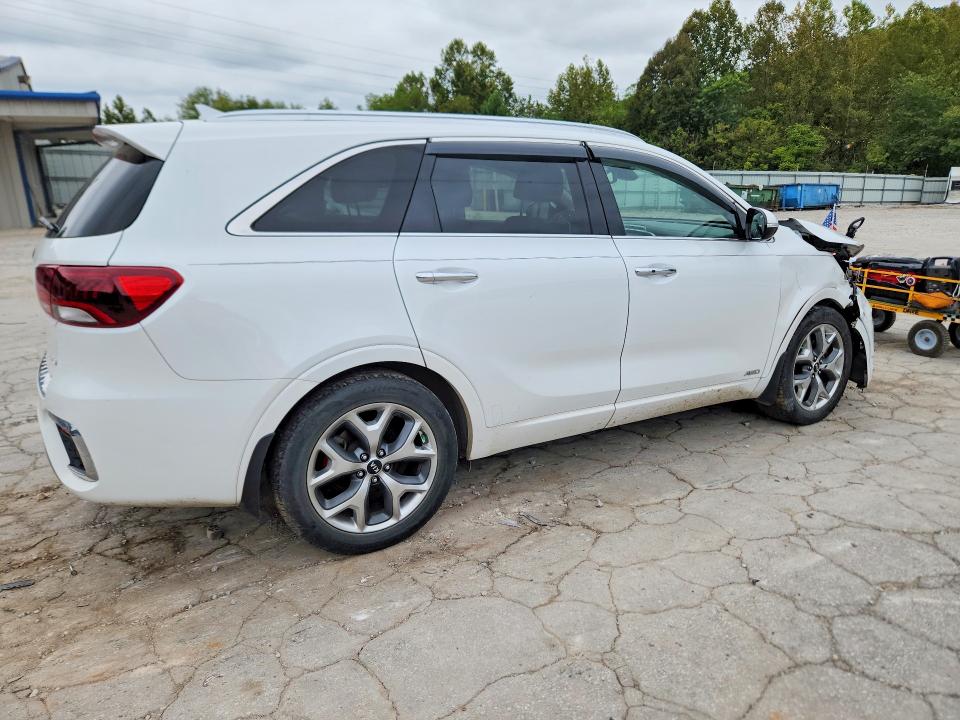 Photo 3 from auction – 2019 KIA SORENTO with VIN 5XYPKDA51KG568023