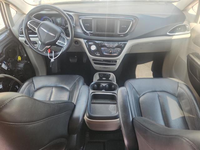 Снимка 8 от търг – 2020 CHRYSLER PACIFICA с VIN 2C4RC1BG9LR279988