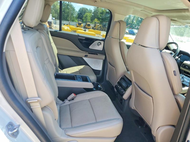 Zdjęcie 11 z aukcji – 2024 LINCOLN AVIATOR z VIN 5LM5J7XC4RGL00391