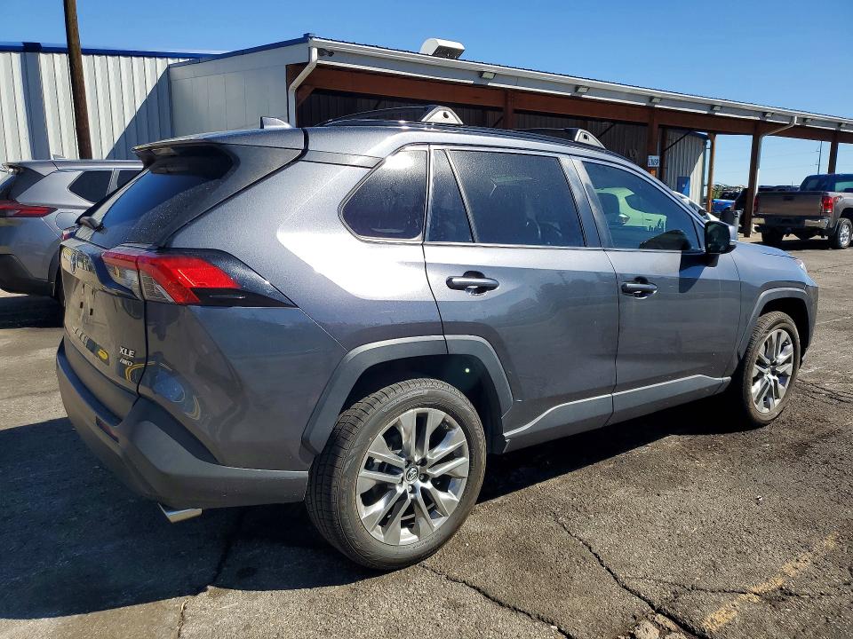 Photo 3 from auction – 2019 TOYOTA RAV4 with VIN JTMA1RFV4KD514633