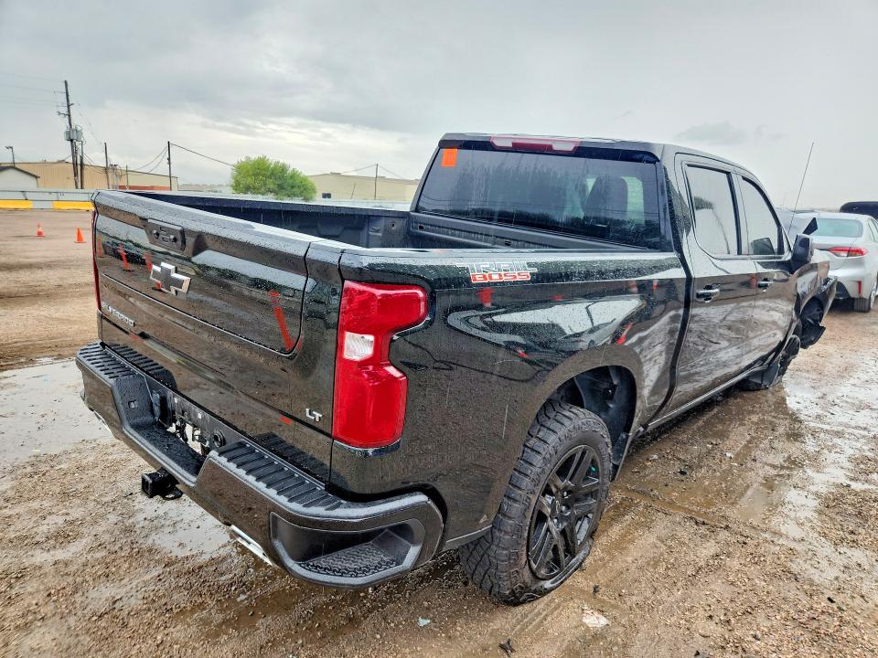 Photo 3 from auction – 2023 CHEVROLET SILVERADO with VIN 3GCUDFE88PG159586