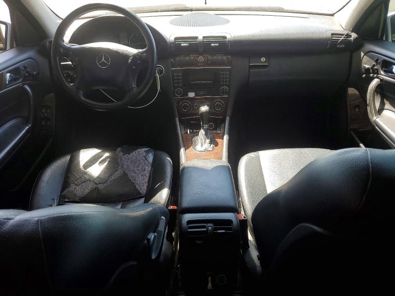 Снимка 8 от търг – 2005 MERCEDES-BENZ C с VIN WDBRF84J45F562140