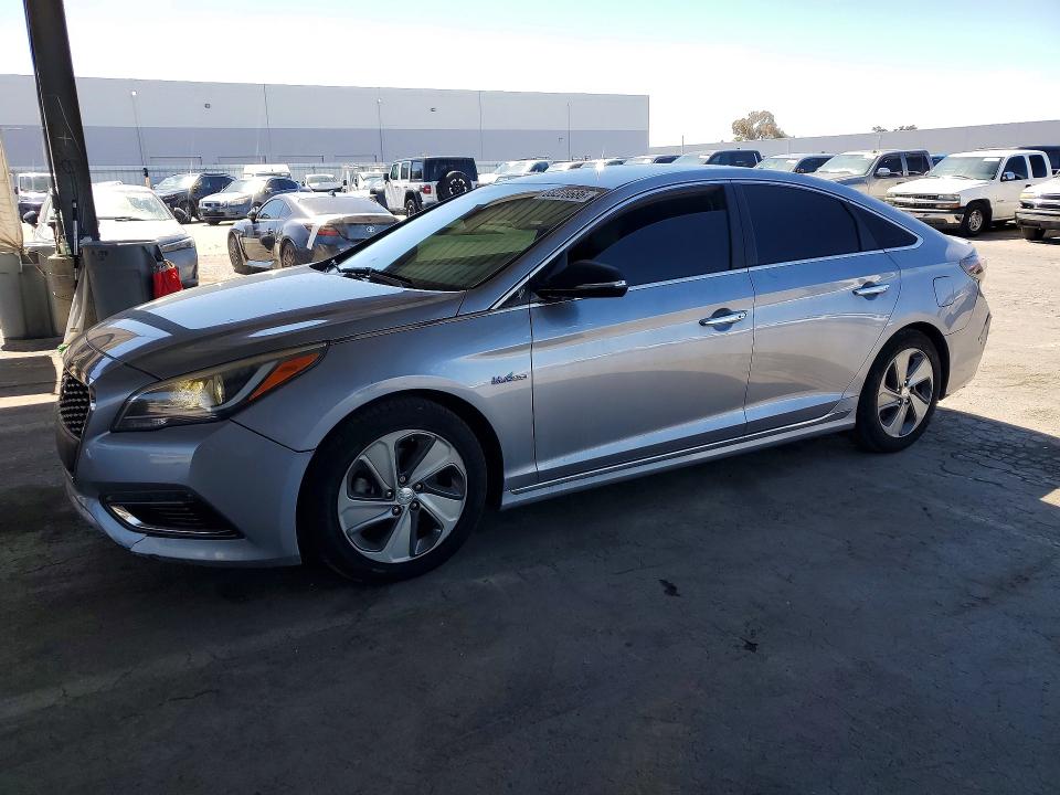 2016 HYUNDAI SONATA HYBRID - Търг №68228686