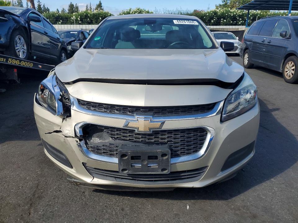 Photo 5 from auction – 2015 CHEVROLET MALIBU with VIN 1G11A5SL9FF111098