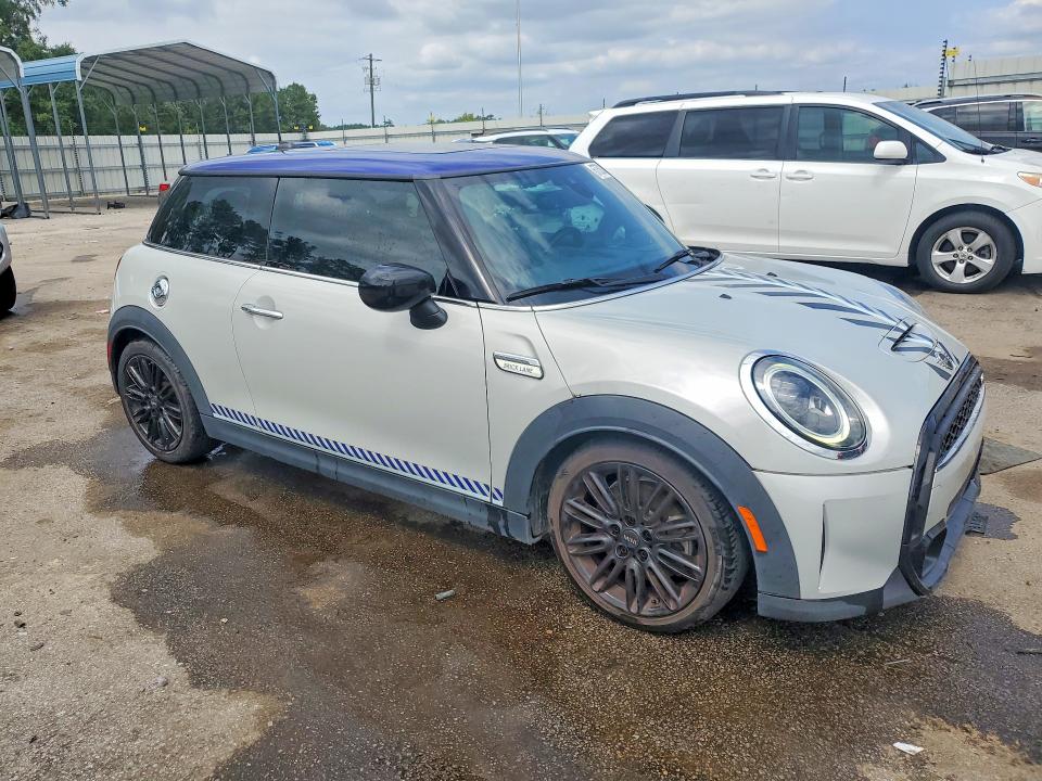 Zdjęcie 4 z aukcji – 2022 MINI COOPER z VIN WMW53DH0XN2S20814