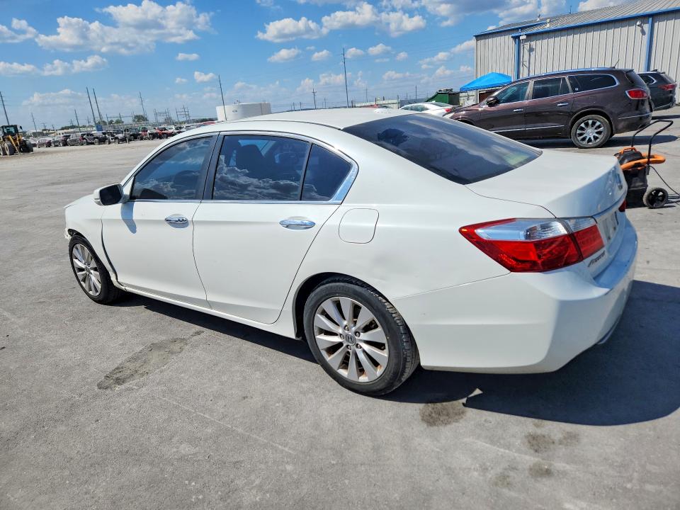 Photo 2 from auction – 2013 HONDA ACCORD with VIN 1HGCR2F83DA198876