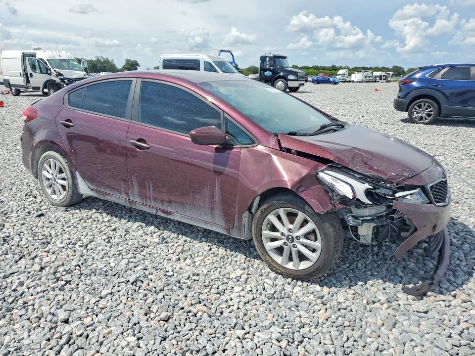 Photo 4 from auction – 2017 KIA FORTE with VIN 3KPFL4A73HE021559