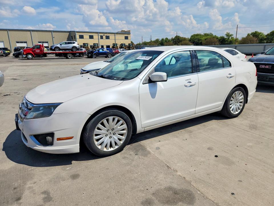 FORD FUSION 2010 with VIN 3FADP0L35AR384996 - Photo from auction