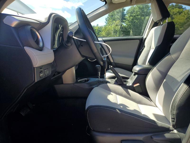 Снимка 7 от търг – 2017 TOYOTA RAV4 с VIN 2T3RFREV0HW616545