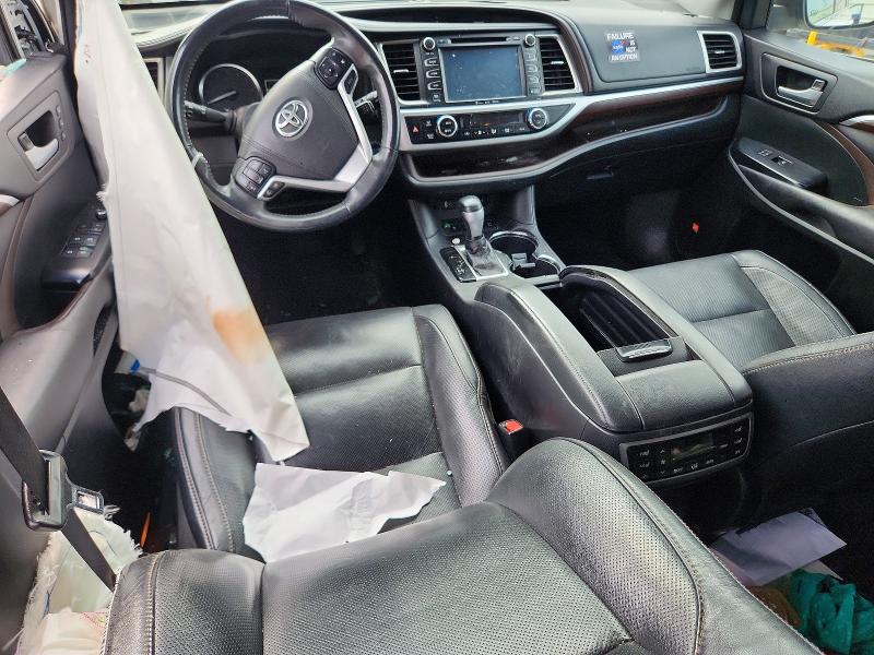 Photo 8 from auction – 2016 TOYOTA HIGHLANDER with VIN 5TDDKRFH2GS329125