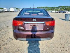 Photo 6 from auction – 2011 KIA FORTE with VIN KNAFU4A29B5399368
