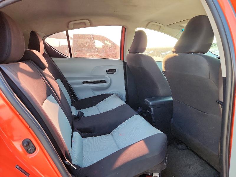 Photo 10 from auction – 2014 TOYOTA PRIUS C with VIN JTDKDTB35E1079995