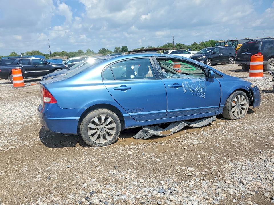 Photo 3 from auction – 2011 HONDA CIVIC with VIN 2HGFA1F82BH528634
