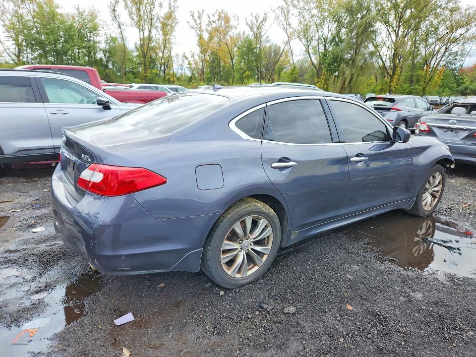 Photo 3 from auction – 2011 INFINITI M37 with VIN JN1BY1AR3BM376131