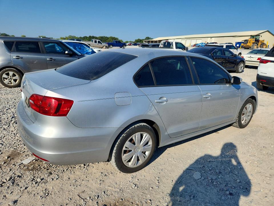 Photo 3 from auction – 2012 VOLKSWAGEN JETTA with VIN 3VWDP7AJ3CM128857