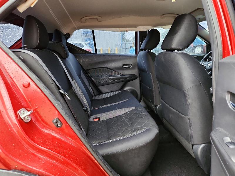 Снимка 11 от търг – 2018 NISSAN KICKS с VIN 3N1CP5CU6JL529125