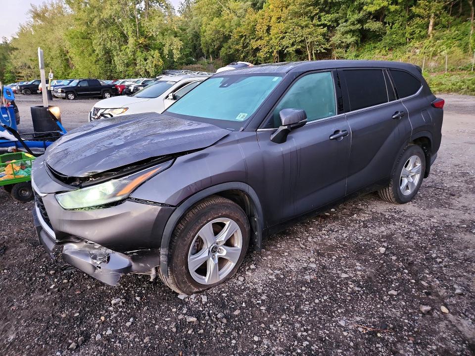 2022 TOYOTA HIGHLANDER - Търг №69002586