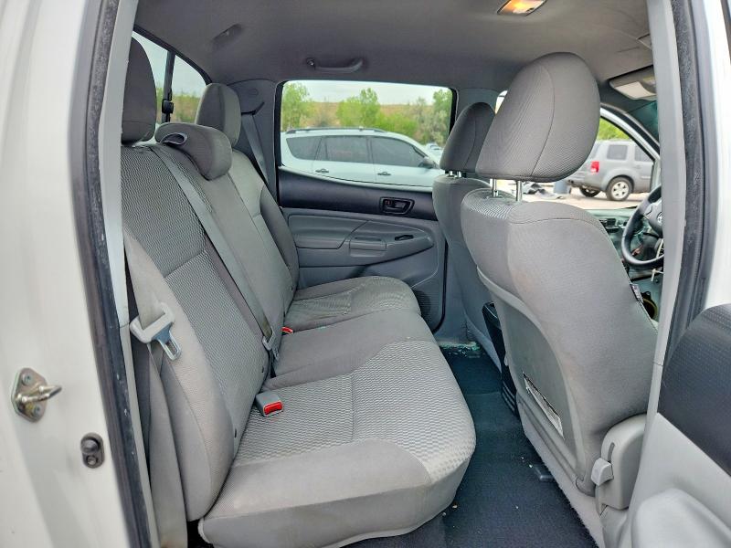 Photo 10 from auction – 2014 TOYOTA TACOMA with VIN 3TMLU4EN8EM159950