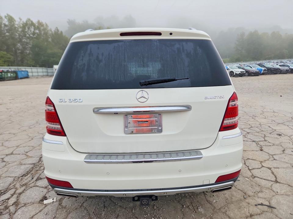 Photo 6 from auction – 2012 MERCEDES-BENZ GL with VIN 4JGBF2FE9CA796943