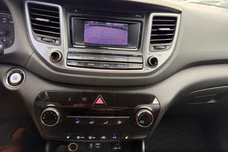 Foto 11 de la subasta – 2016 HYUNDAI TUCSON con VIN KM8J33A2XGU074697