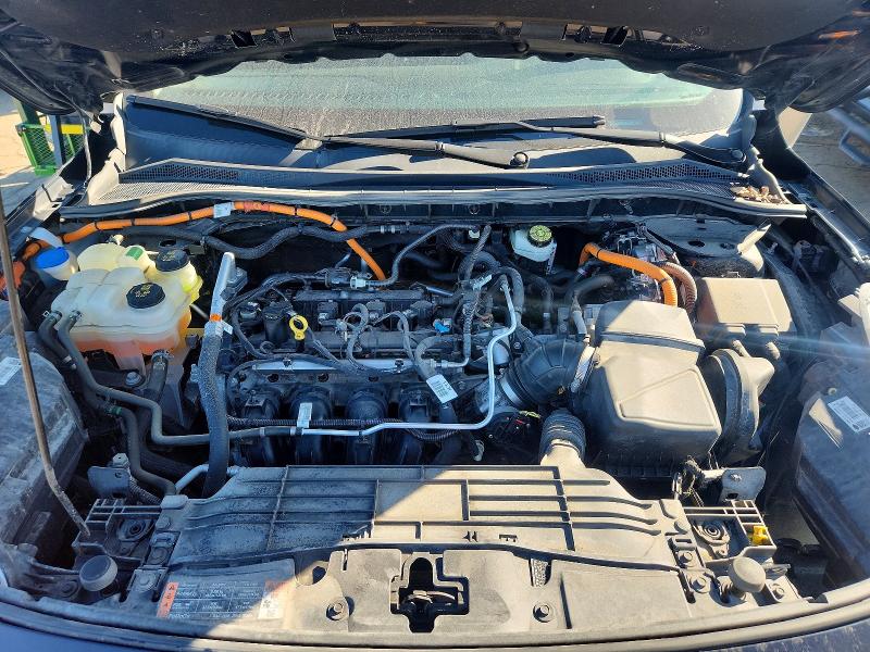 Photo 11 from auction – 2020 FORD ESCAPE with VIN 1FMCU9DZ6LUC15681