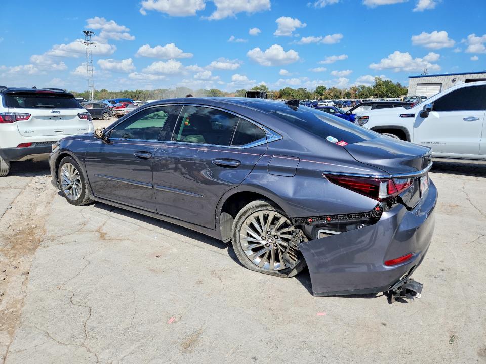 Photo 2 from auction – 2019 LEXUS ES with VIN 58ABZ1B13KU030118