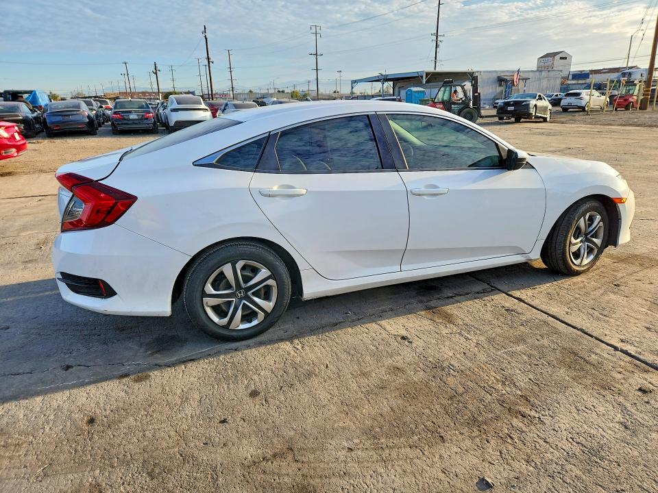 Photo 3 from auction – 2018 HONDA CIVIC with VIN 2HGFC2F55JH597290