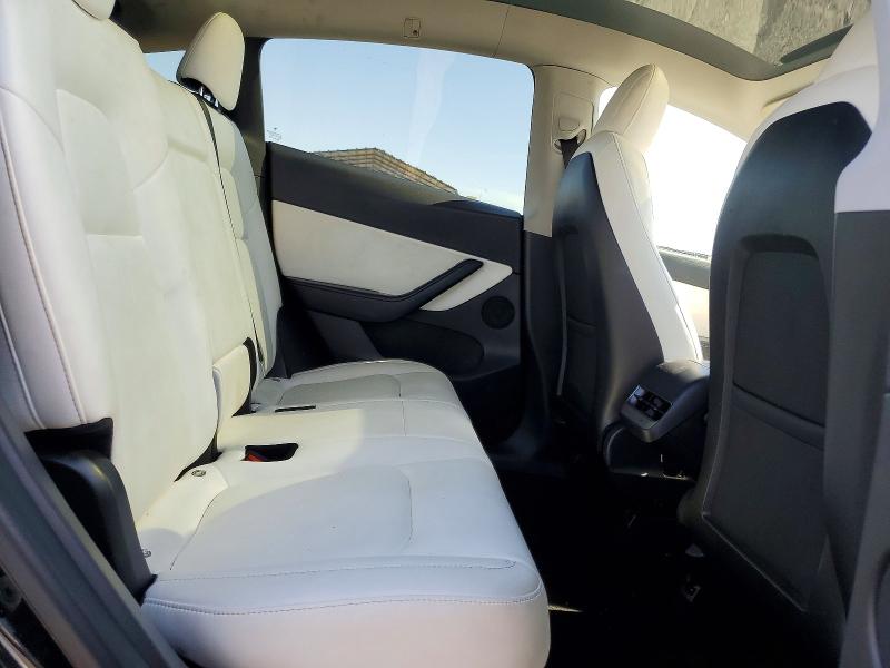 Снимка 10 от търг – 2020 TESLA MODEL Y с VIN 5YJYGDEE3LF051556
