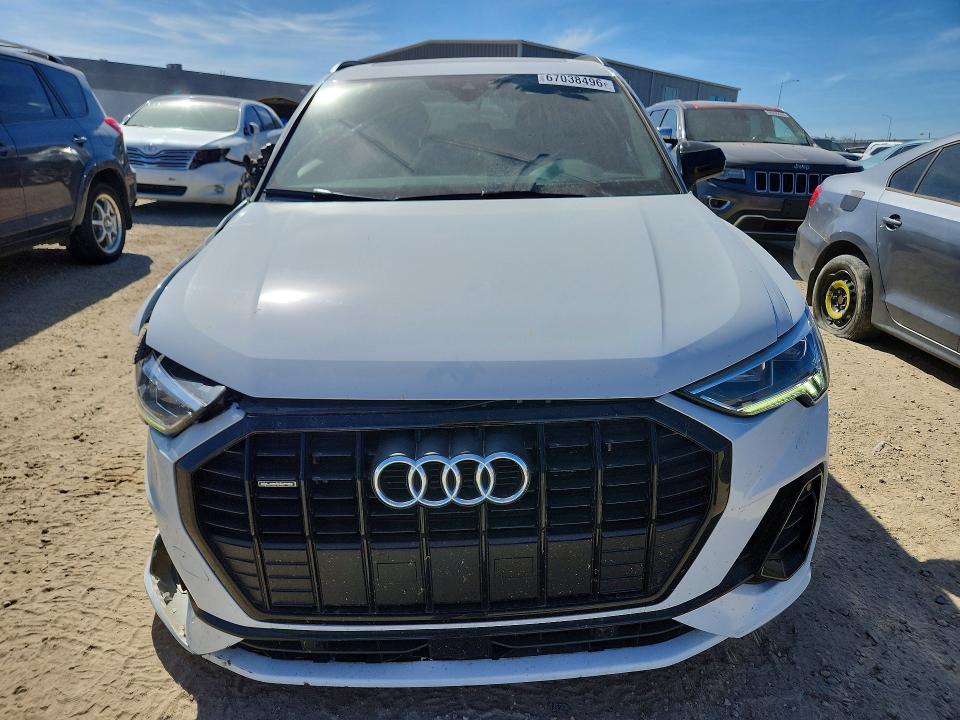 Photo 5 from auction – 2022 AUDI Q3 with VIN WA1EECF30N1024871