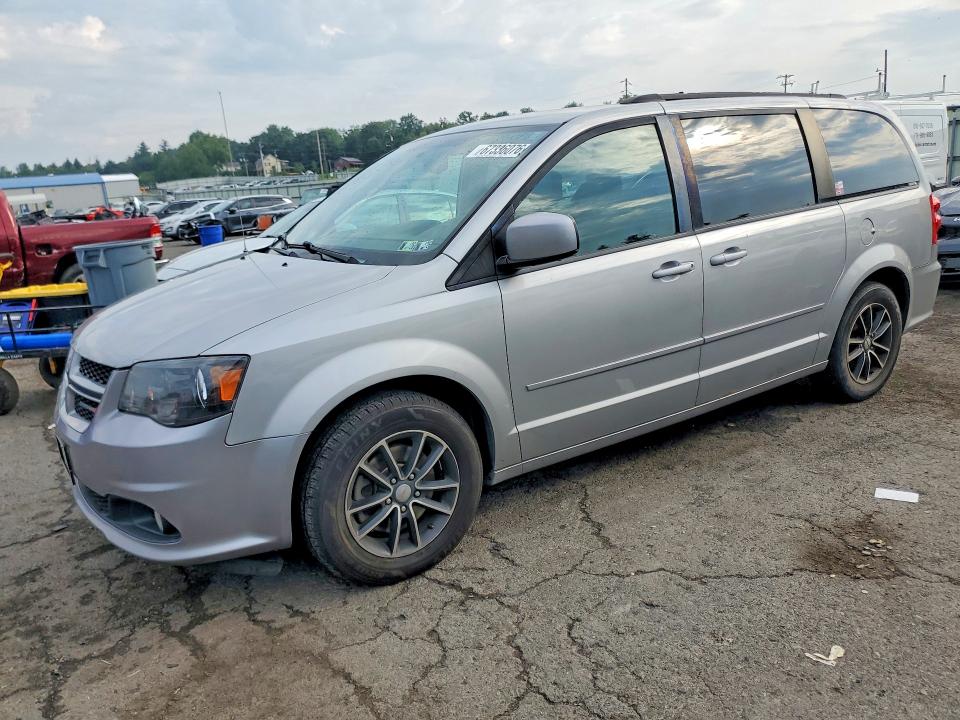 DODGE GRAND CARAVAN 2017 with VIN 2C4RDGEG0HR786846 - Photo from auction