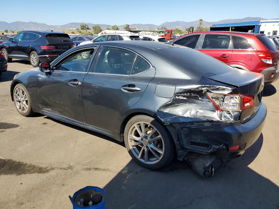 صورة رقم 2 من المزاد - 2007 LEXUS IS 250 مع VIN JTHBK262272029200