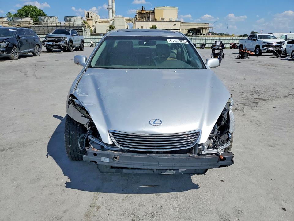 Photo 5 from auction – 2005 LEXUS ES with VIN JTHBA30GX55069503
