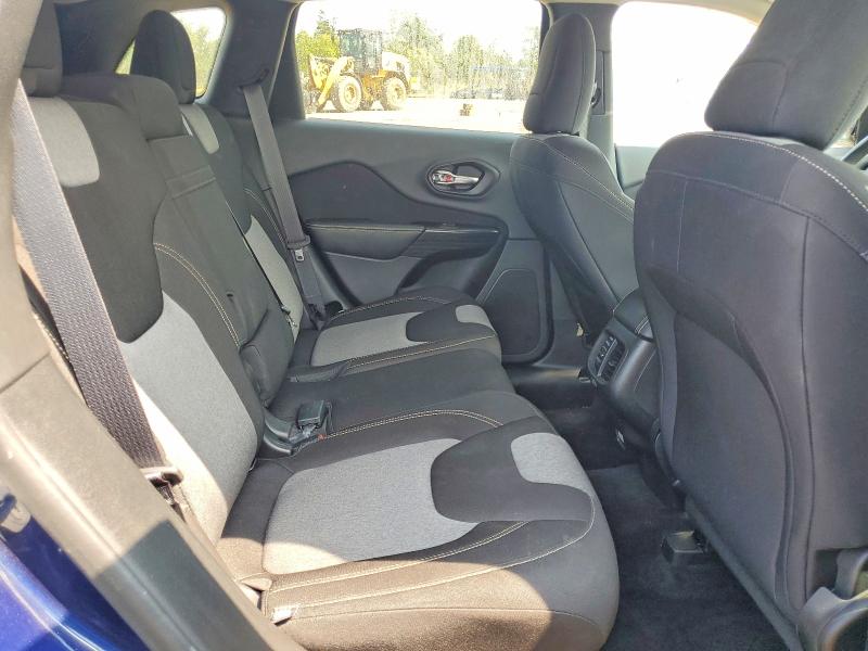 Photo 11 from auction – 2014 JEEP CHEROKEE with VIN 1C4PJMCS7EW184048